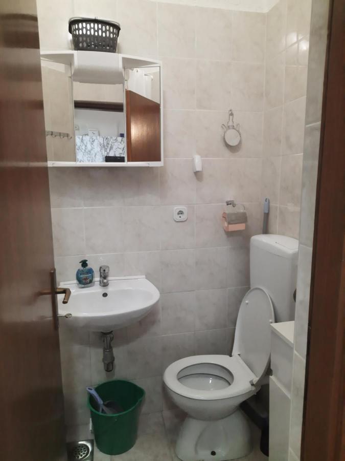 Apartmani Ana-Lora Lopar Extérieur photo