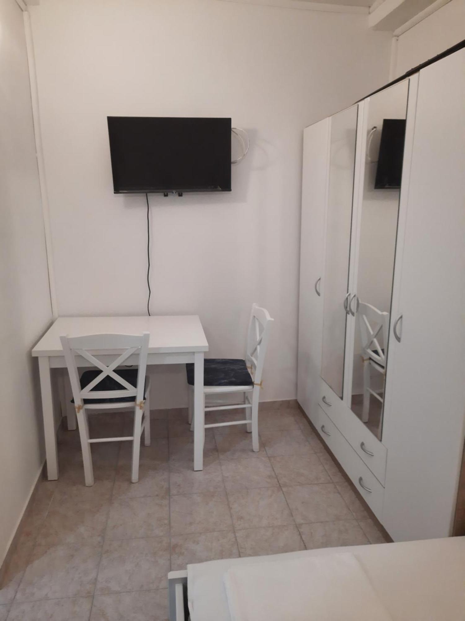 Apartmani Ana-Lora Lopar Extérieur photo